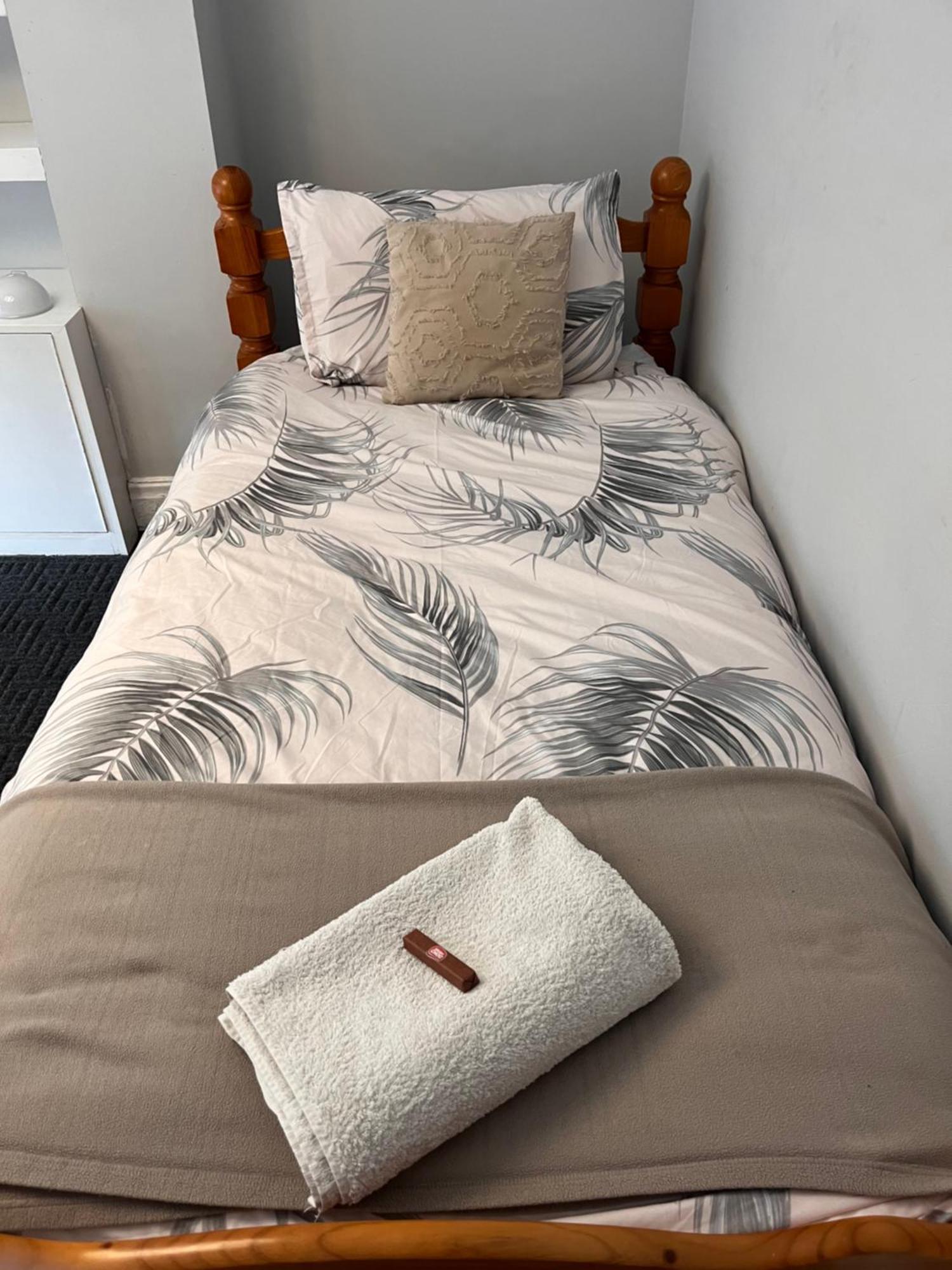 Home From Home Cosy B&B ロンドン エクステリア 写真